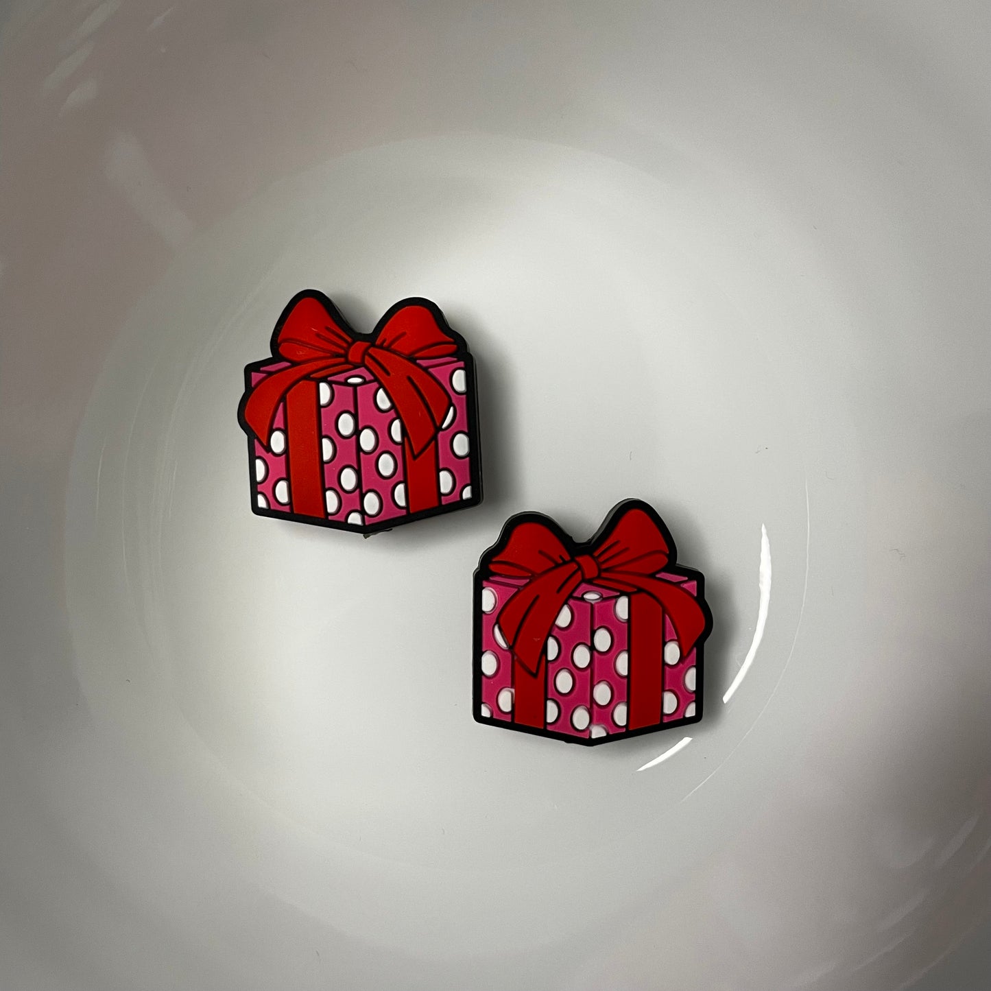 Present Focal Bead