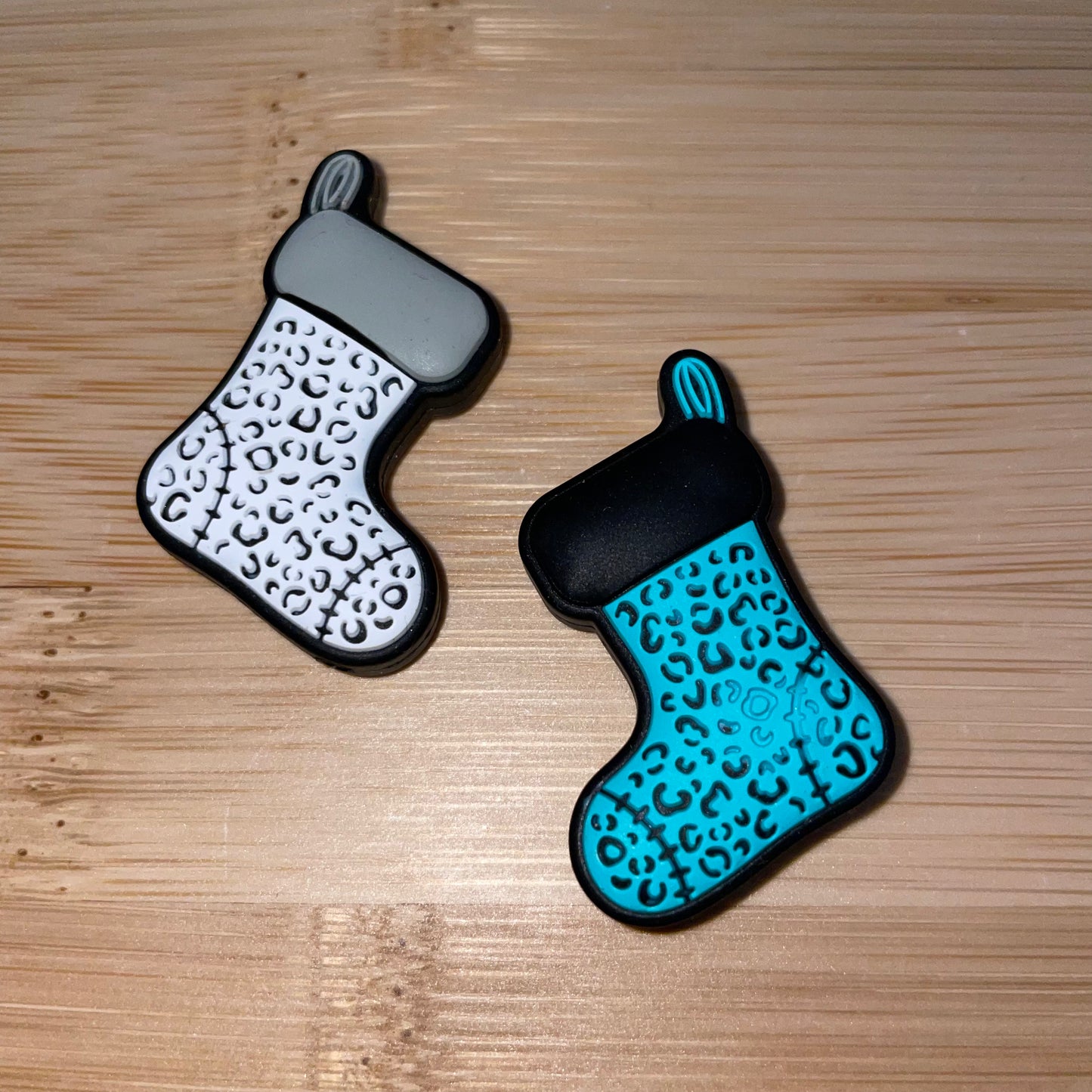Cheetah Stockings Focal Bead