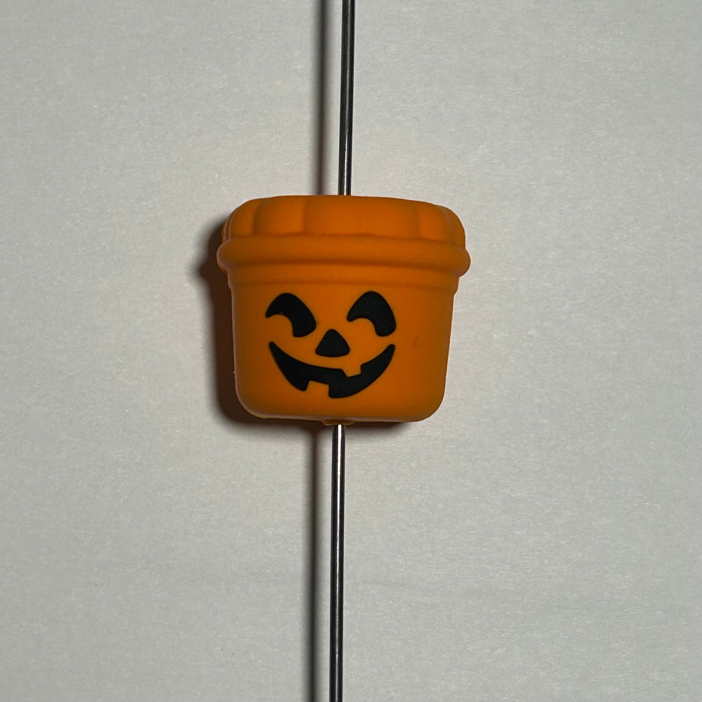 3D Jack-o’-lantern Bucket Focal Bead