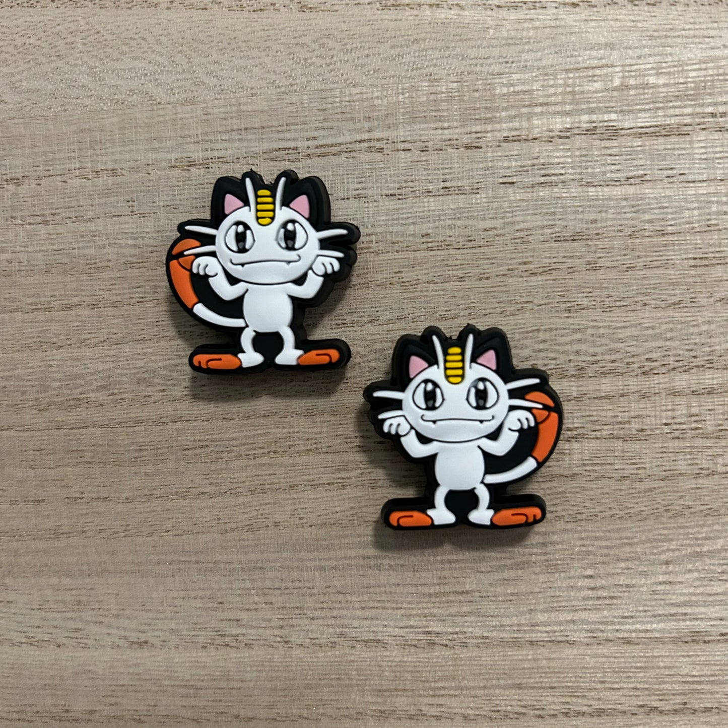 Meowth Focal Bead